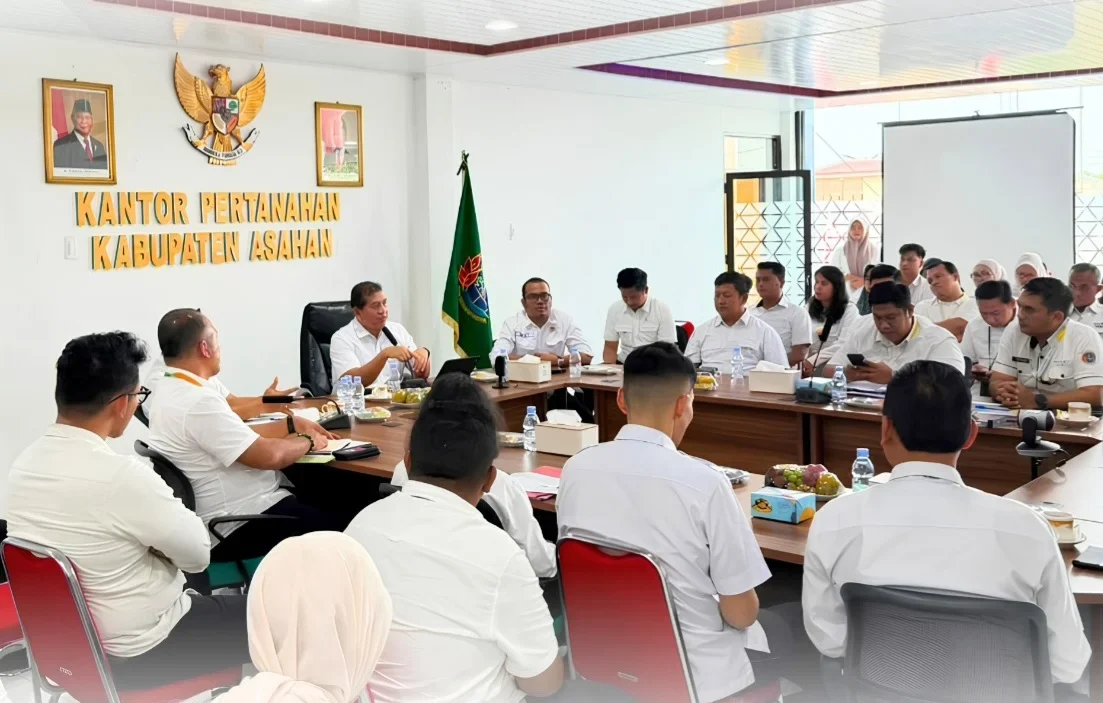 Inspecting Public Services in Asahan, Regional Head of BPN North Sumatra Demands Uncompromised Professionalism and Integrity