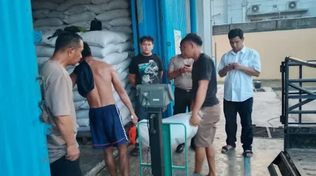 Bolstering National Food Security: Polres Batu Bara Facilitates Local Corn Harvests and Agricultural Synergies